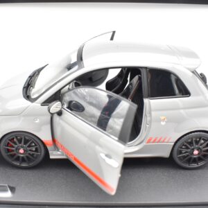 Modellino auto scala 1:18 Fiat 500 695 Abarth XSR Edition Solido diecast modellismo da collezione