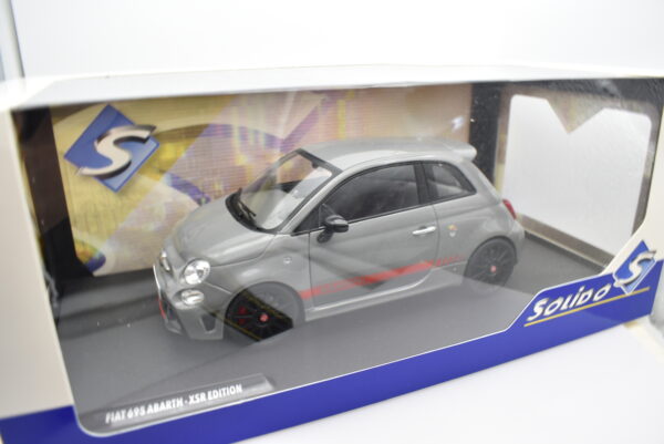 Modellino auto scala 1:18 Fiat 500 695 Abarth XSR Edition Solido diecast modellismo da collezione - Image 5