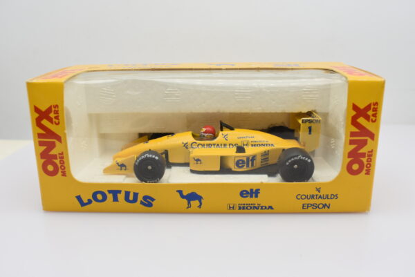 Modellini auto Lotus 100 T Piquet scala 1:43 Formula 1 Onyx diecast da collezione - Image 2