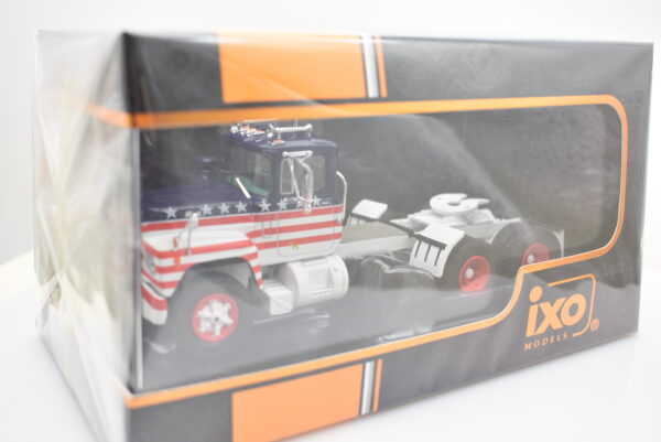 Modellino camion scala 1:43 Mack R Series IXO diecast modellismo da collezione - Image 3