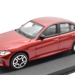 Modellino auto scala 1:43 Alfa Romeo Giulia Burago diecast modellismo da collezione