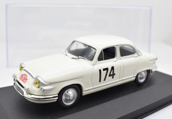 Modellino auto rally scala 1:43 Panhard PL17 diecast modellismo statico
