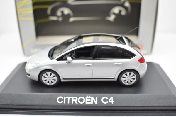 Modellino auto scala 1:43 Citroen C4 Norev diecast modellismo da collezione - Image 4