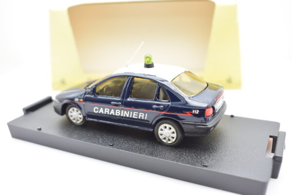 Modellino auto carabinieri scala 1:43 Fiat Marea Berlina Giocher diecast modellismo da collezione - Image 4