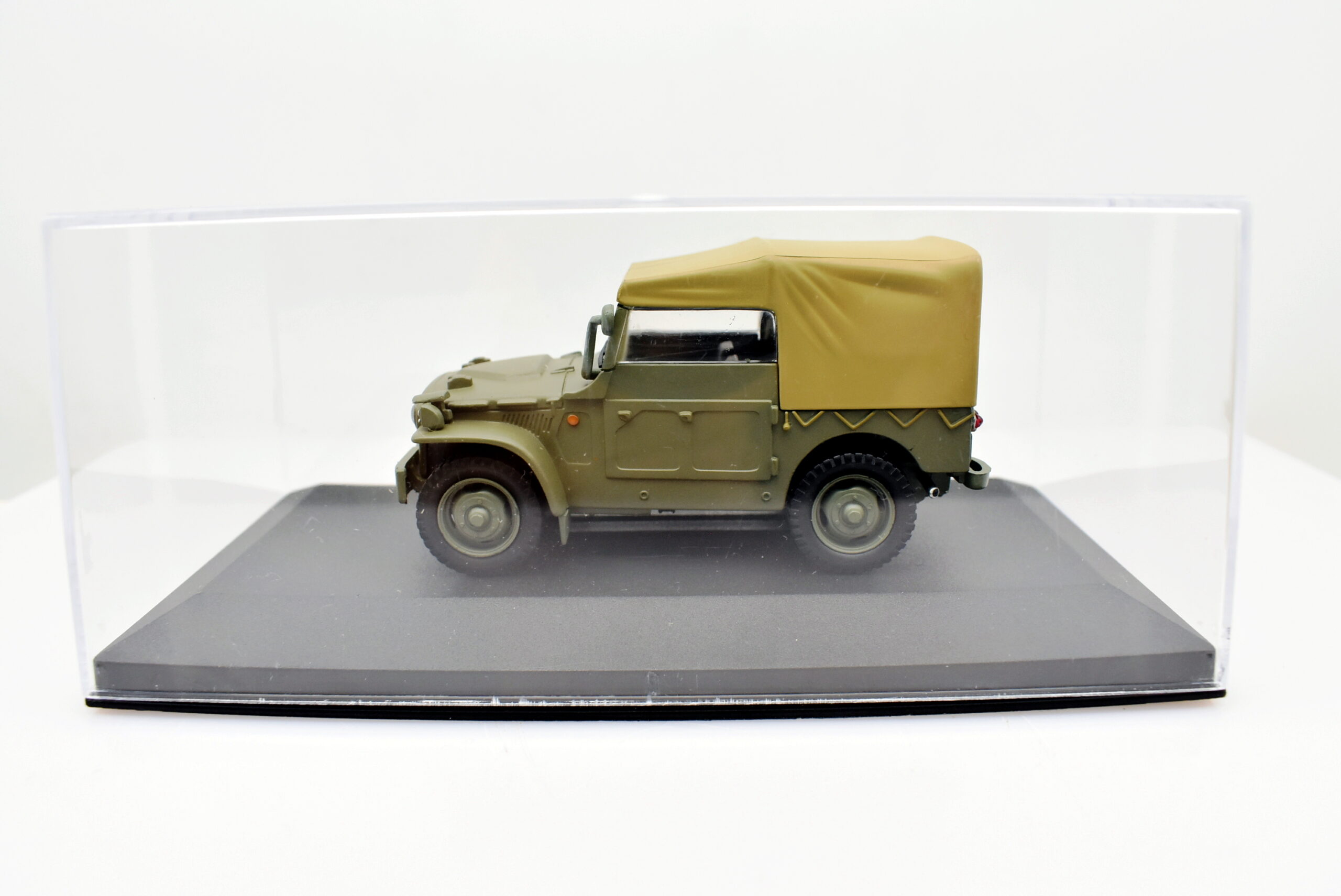 Modellino auto polizia scala 1:43 Fiat Campagnola A.R. diecast modellismo da collezione - Image 2