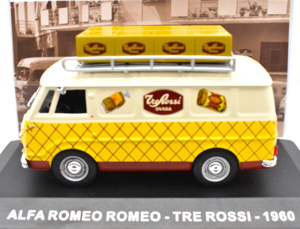 Modellino furgone scala 1:43 Alfa Romeo Romeo Tre Rossi diecast modellismo statico