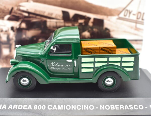 Modellino auto furgone scala 1:43 Lancia Ardea 800 Noberasco diecast modellismo