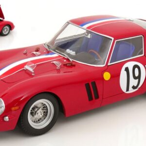 Modellino auto scala 1:12 FERRARI 250 GTO 24H LE MANS 1962 modellismo statico