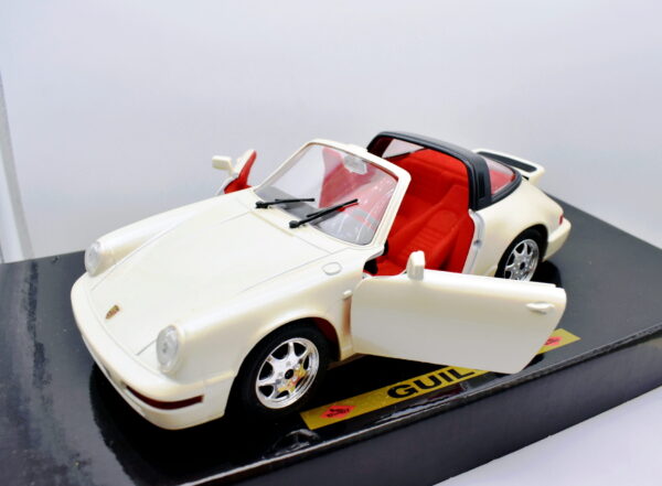 Modellino auto scala 1:20 Porsche 911 Carrera Guiloy modellismo da collezione