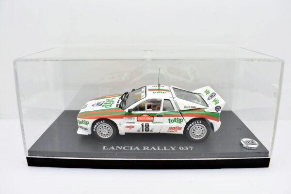Modellino auto rally scala 1:43 Lancia Rally 037 Kyosho modellismo statico - Image 2