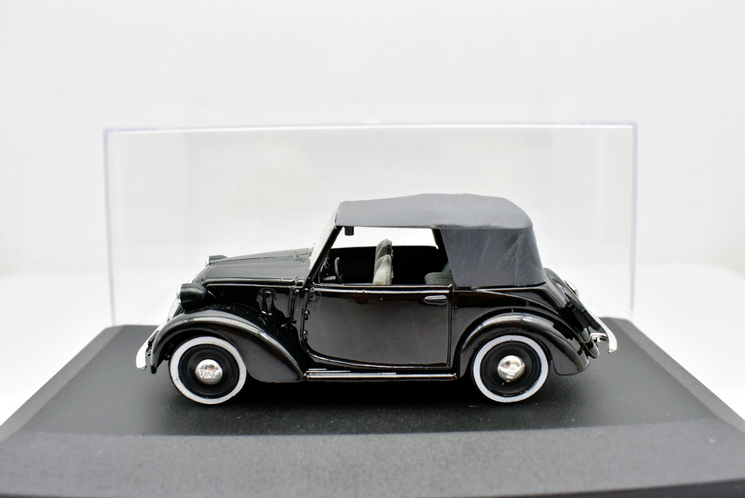 Modellino auto scala 1:43 Fiat 1100 Cabriolet 1937 Brumm diecast modellismo statico usati - Image 2