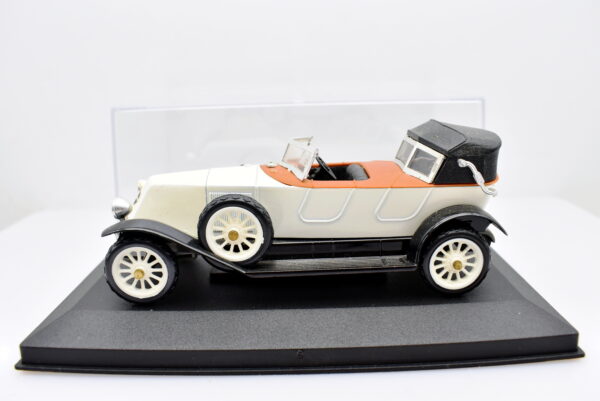 Modellino auto scala 1:43 Renault Sport 40 Rio diecast modellismo statico usati - Image 2