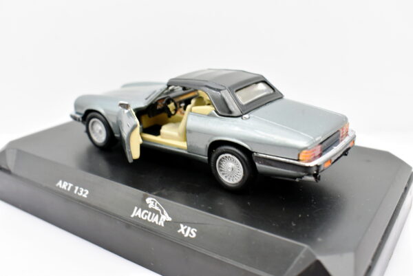 Modellino Auto Scala 1:43 Jaguar XJS diecast modellismo statico - Image 2