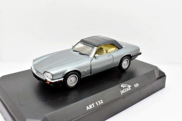 Modellino Auto Scala 1:43 Jaguar XJS diecast modellismo statico - Image 3