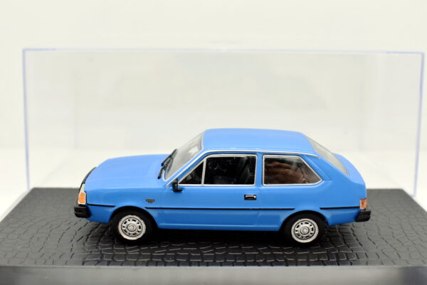 Modellino Auto Scala 1:43 Volvo 343 diecast modellismo statico - Image 3