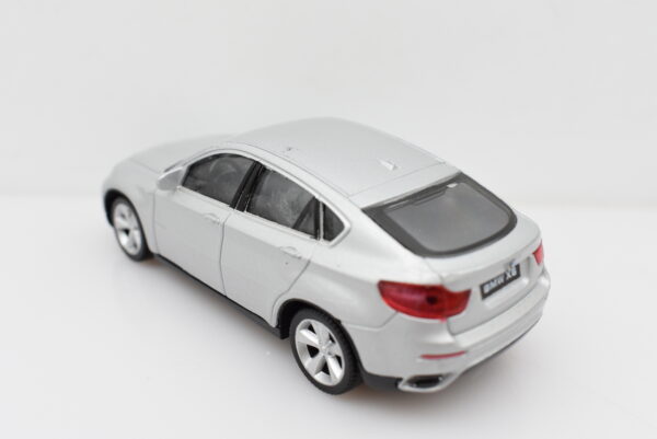 Modellino Auto Scala 1:43 BMW X6 diecast modellismo statico - Image 4