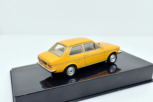 Modellino auto scala 1:43 Volkswagen Derby LS Ixo diecast modellismo da collezione - Image 4