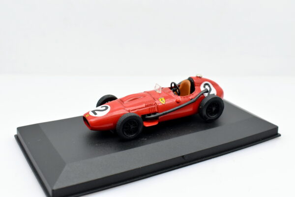 Modellino auto scala 1:43 FORMULA 1 Ferrari D246 Brumm diecast modellismo - Image 3