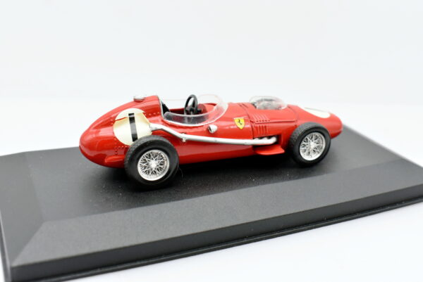 Modellino auto scala 1:43 FORMULA 1 Ferrari D246 Brumm diecast modellismo - Image 3