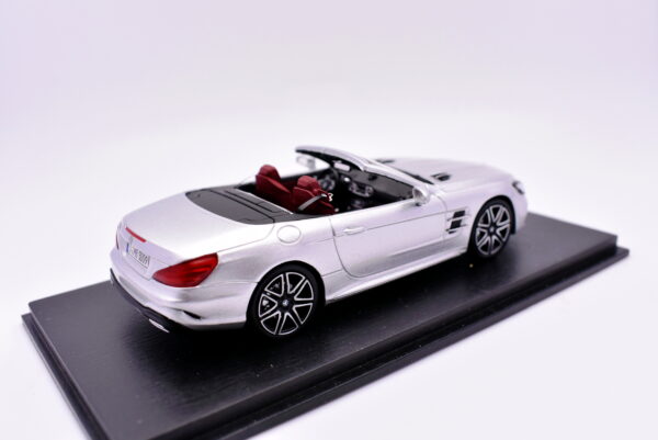 Modellino Auto Scala 1:43 Mercedes Benz SL Spark modellismo statico - Image 5