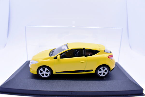 Modellino Auto Scala 1:43 Renault Megane Coupe diecast modellismo statico - Image 3