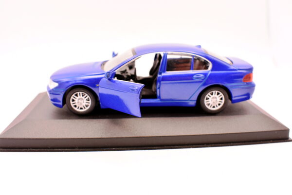 Modellino Auto Scala 1:43 BMW 7 Series diecast modellismo statico - Image 2