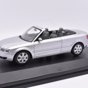 Modellino auto scala 1:43 Audi A4 Cabriolet diecast modellismo da collezione