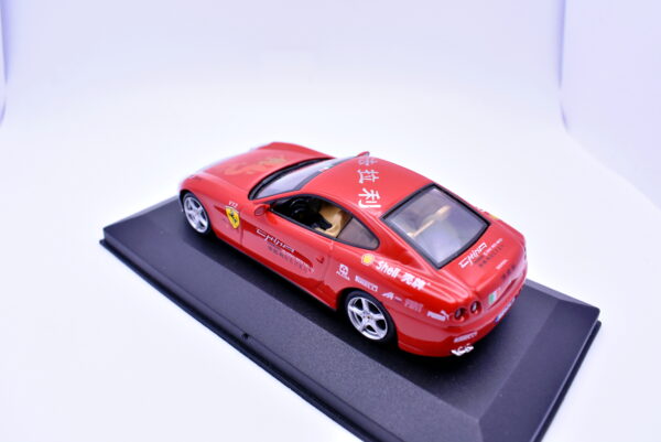 Modellino auto scala 1:43 Ferrari 612 Scaglietti IXO diecast modellismo da collezione - Image 4