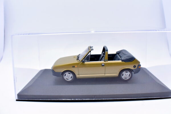 Modellino auto scala 1:43 FIAT Ritmo Cabrio Bertone diecast modellismo statico - Image 5