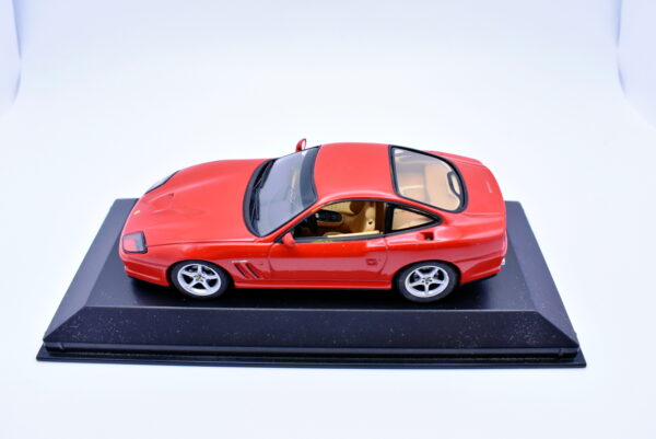Modellino auto scala 1:43 Ferrari 550 Minichamps diecast modellismo da collezione - Image 2
