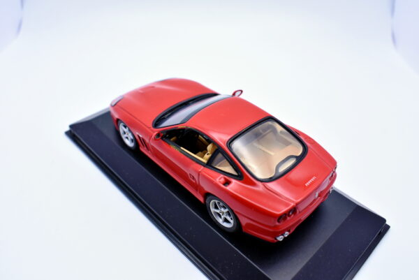 Modellino auto scala 1:43 Ferrari 550 Minichamps diecast modellismo da collezione - Image 4