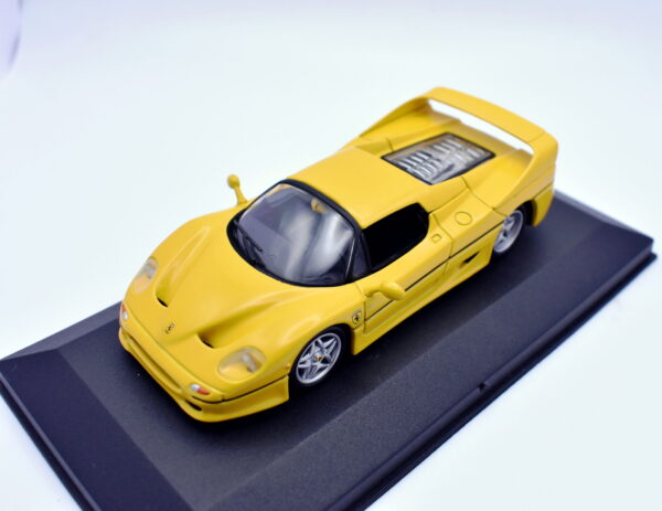 Modellino auto scala 1:43 Ferrari F50 Hot Wheels diecast modellismo da collezione