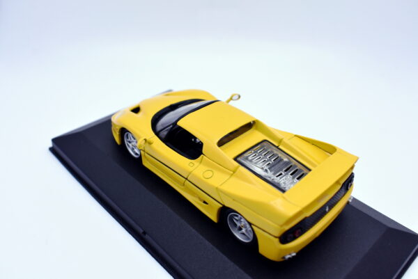 Modellino auto scala 1:43 Ferrari F50 Hot Wheels diecast modellismo da collezione - Image 4
