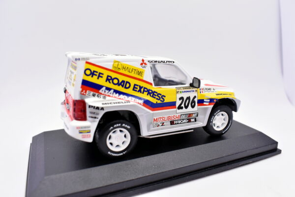 Modellino auto rally scala 1:43 Mitsubishi 4X4 IXO diecast modellismo statico - Image 5