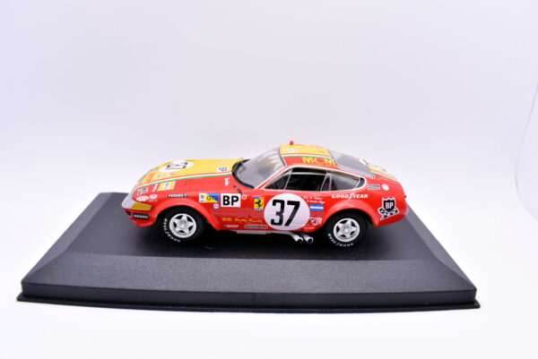 Modellino auto Ferrari 365 GTB/4 racing collection 1:43 diecast modellismo