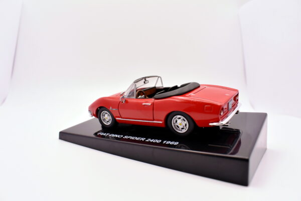 Modellino auto scala 1:43 Fiat Dino Spider 2400 diecast modellismo statico - Image 4