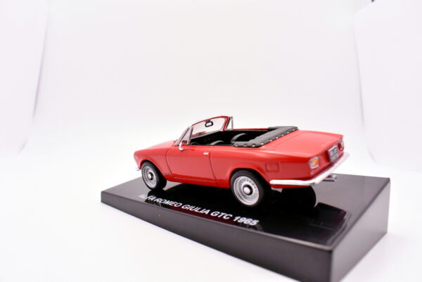 Modellino auto scala 1:43 Alfa romeo Giulia GTC diecast modellismo da collezione - Image 4