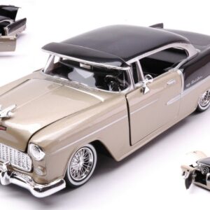Modellino auto scala 1:24 MotorMax  CHEVROLET BEL AIR  diecast modellismo statico
