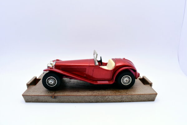 Modellino auto scala 1:43 Riley MPH Y 3 diecast modellismo statico - Image 2