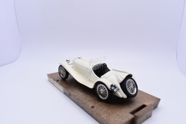 Modellino auto scala 1:43 Alfa romeo 2300 HP 142 Brumm diecast modellismo statico - Image 3
