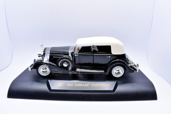 Modellino auto Cadillac Fleetwood scala 1:32 diecast modellismo collezione epoca solido - Image 2