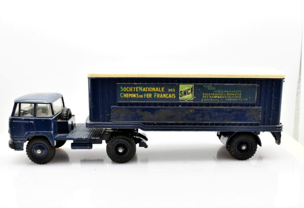 modellino camion scala 1:43 dinky supertoys Meccano unic estrel rimorchio articolato, originale