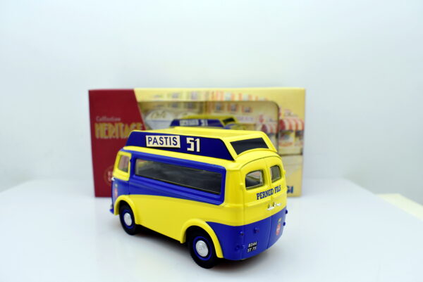 Modellino Camion scala 1:43 peugeot D3A Pernod ET FILS Corgi diecast modellismo da collezione - Image 5