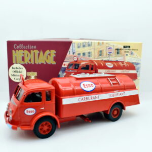 Modellino Camion scala 1:50 Renault faineant citerne ESSO Corgi diecast modellismo da collezione
