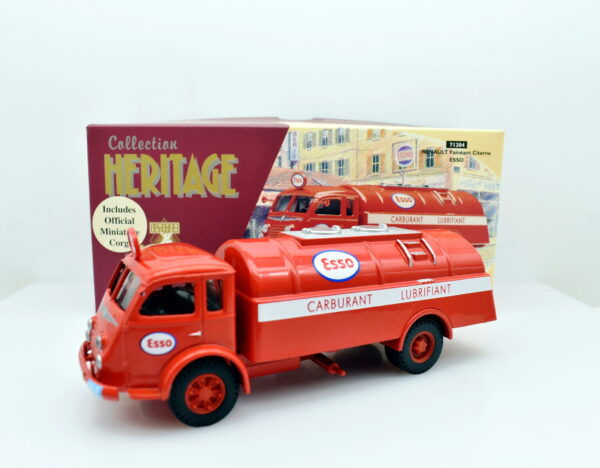 Modellino Camion scala 1:50 Renault faineant citerne ESSO Corgi diecast modellismo da collezione