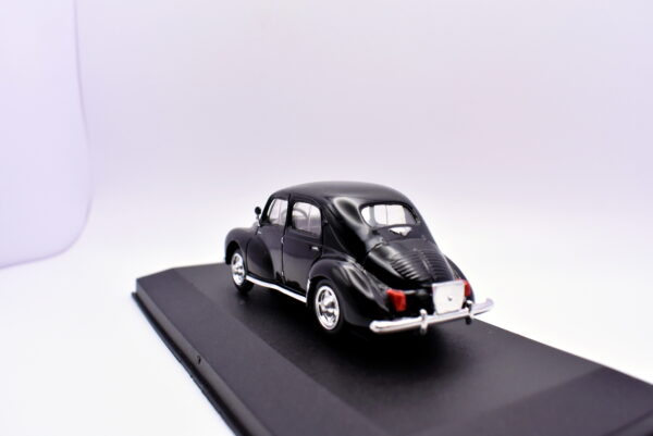 Modellino auto scala 1:43 Renault 4CV diecast modellismo statico - Image 4