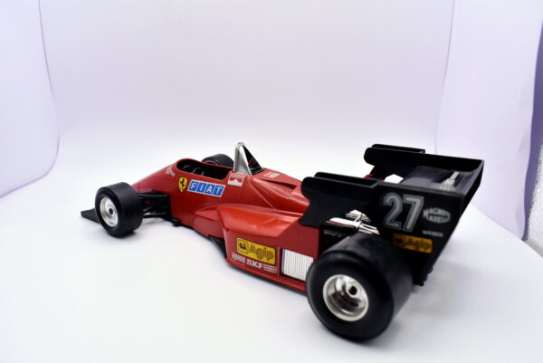Modellini auto FORMULA 1 scala 1:24 Ferrari 126 C4 Burago - Image 4