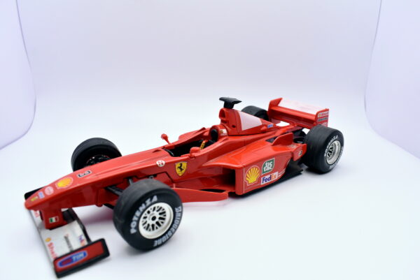 Modellini auto FORMULA 1 scala 1:24 Ferrari F300 3 Burago