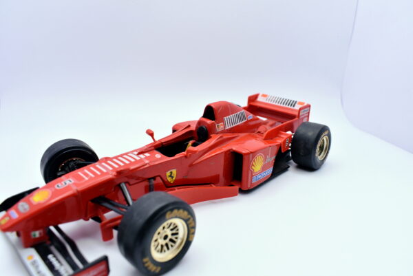 Modellini auto FORMULA 1 scala 1:24 Ferrari F310B Burago Schumacher modellismo