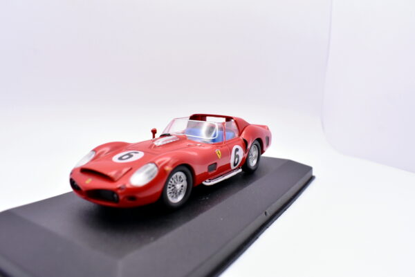 Modellino auto Ferrari 330 TR racing collection 1:43 diecast modellismo - Image 3